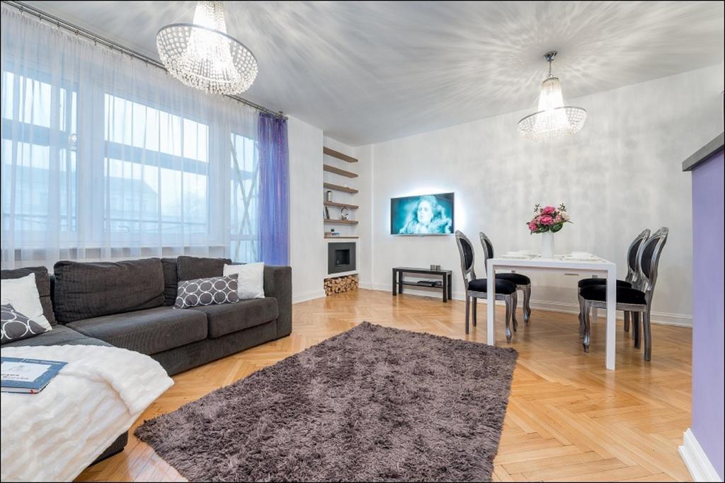 P&O Apartments Metro Nowy Swiat Varsovia Exterior foto